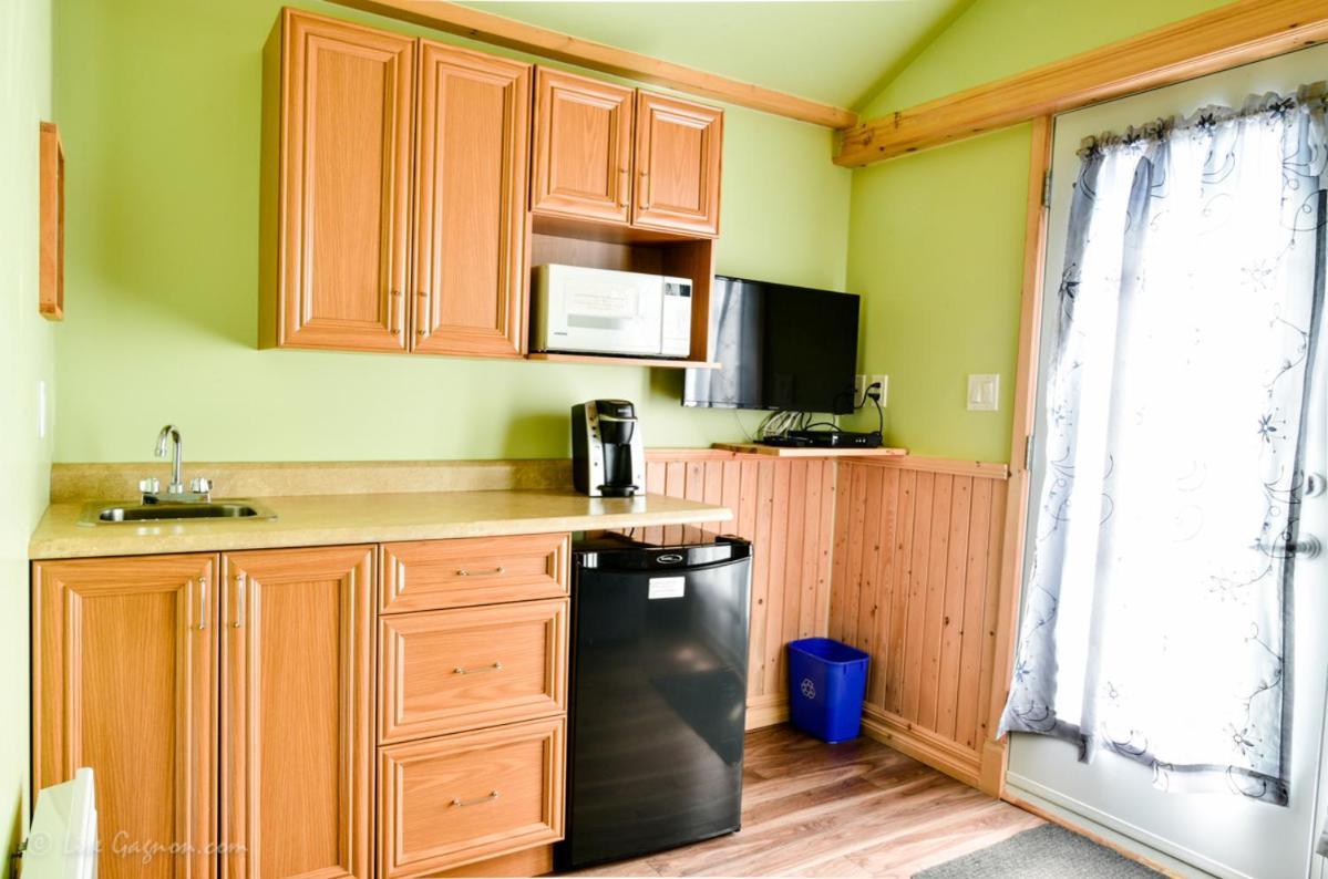 La Galouine Auberge Tadoussac Εξωτερικό φωτογραφία